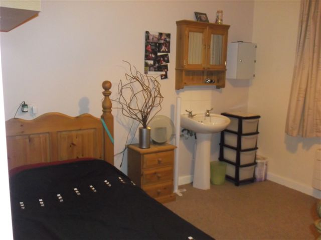 Bedroom in the marshes care home