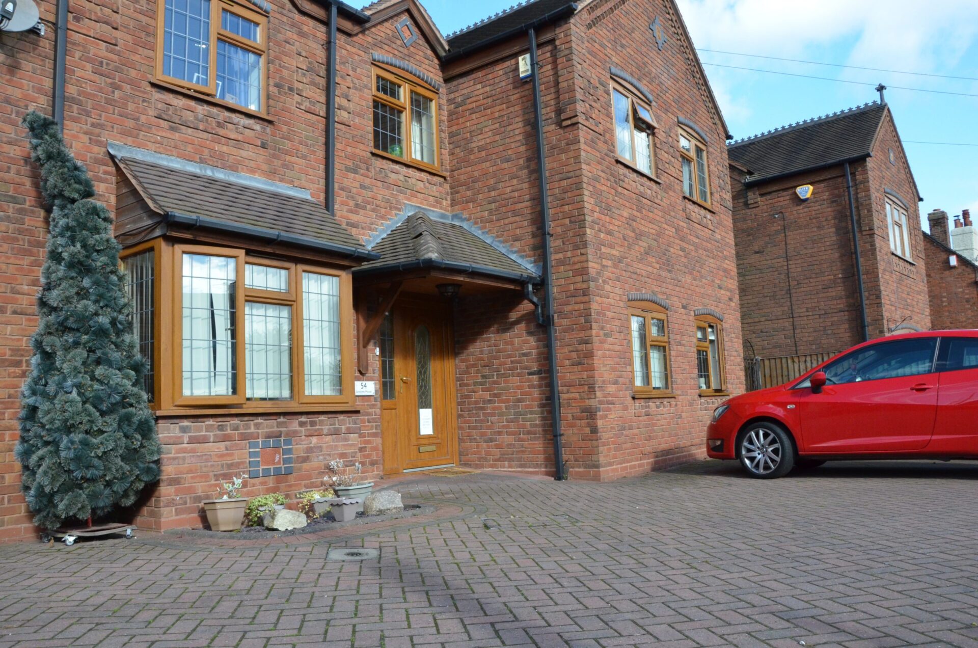 Displays the front of Sandylee Social Care Service