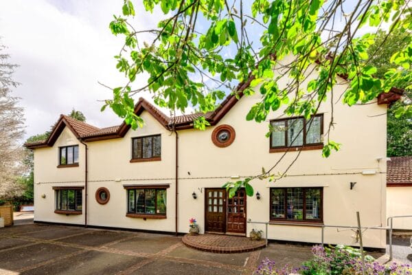 Supported Living in Pontllanfraith, close to Blackwood